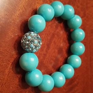 Turquoise Color Bead Bracelet with Crystal Bead
